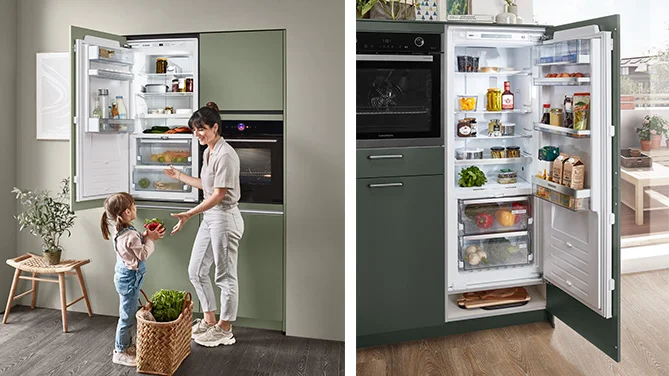Zwei integrierte Kühl- und Gefriergeräte in moderner nobilia Küche mit Front SENSO 491 in Schiefergrau Premium matt. Perfekt abgestimmt auf das Küchenmöbeldesign für eine einheitliche Optik.